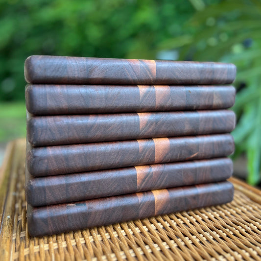 Handcrafted Walnut Cutting Board with Personalized Maple Inlay