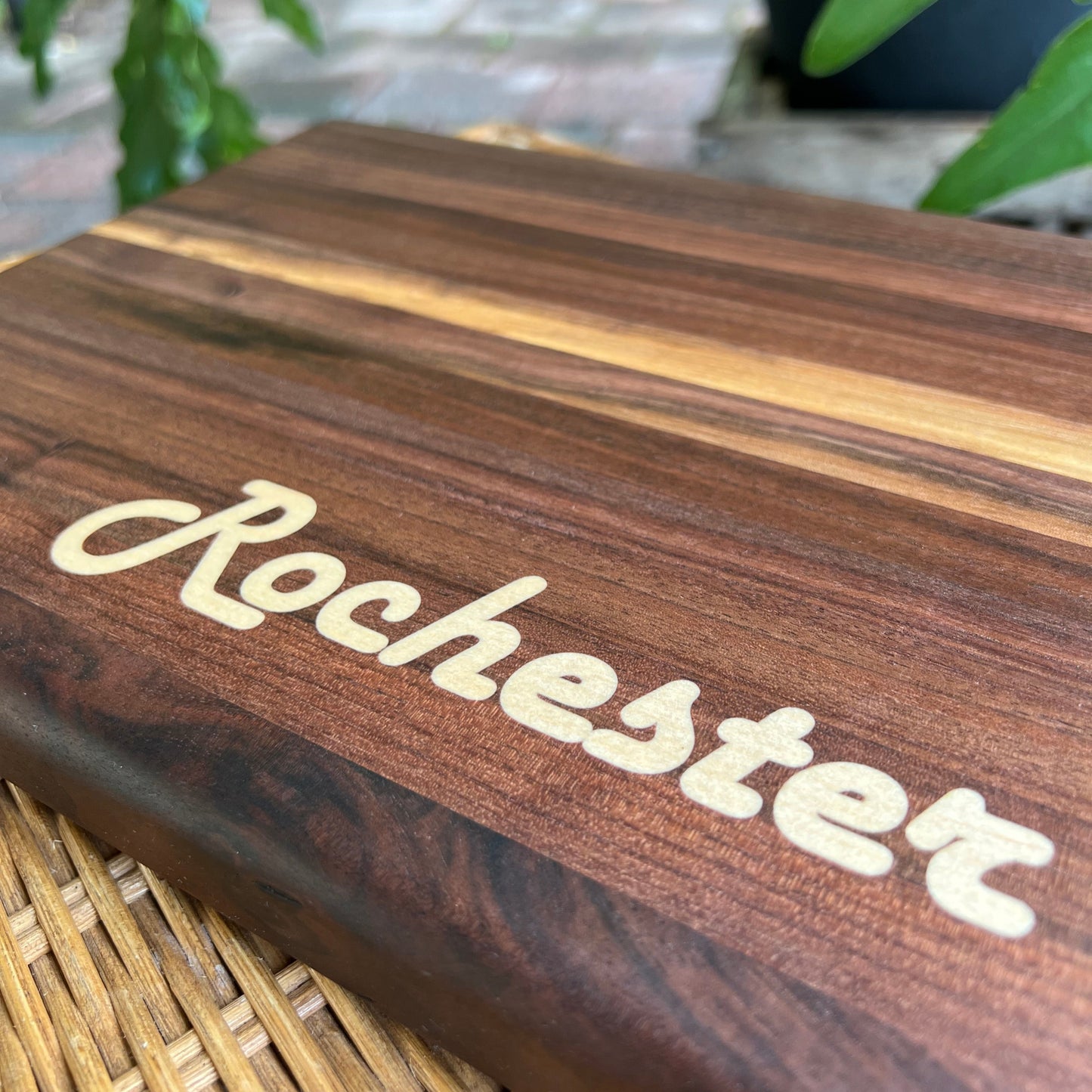 Handcrafted Walnut Cutting Board with Personalized Maple Inlay