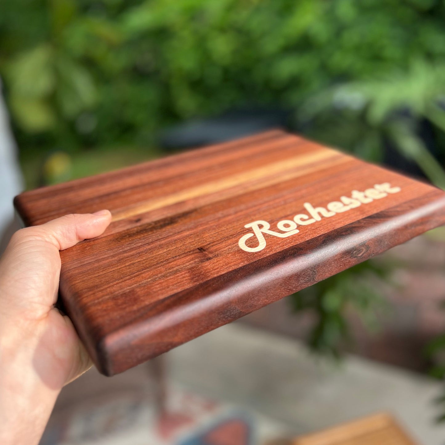 Handcrafted Walnut Cutting Board with Personalized Maple Inlay
